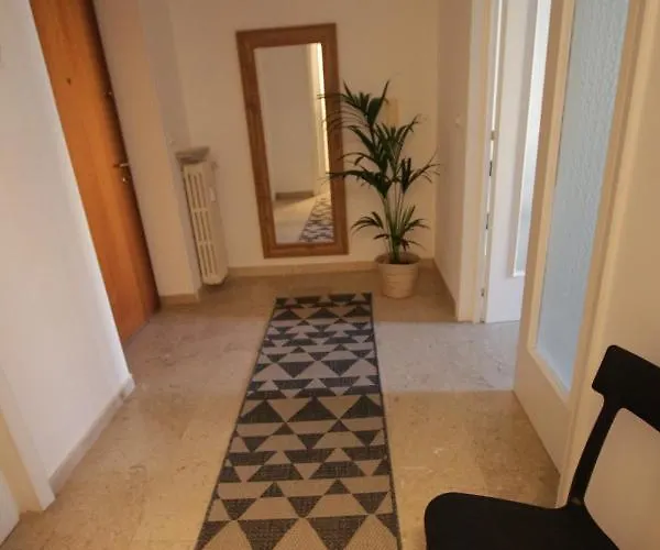 Luci A San Siro Apartment *